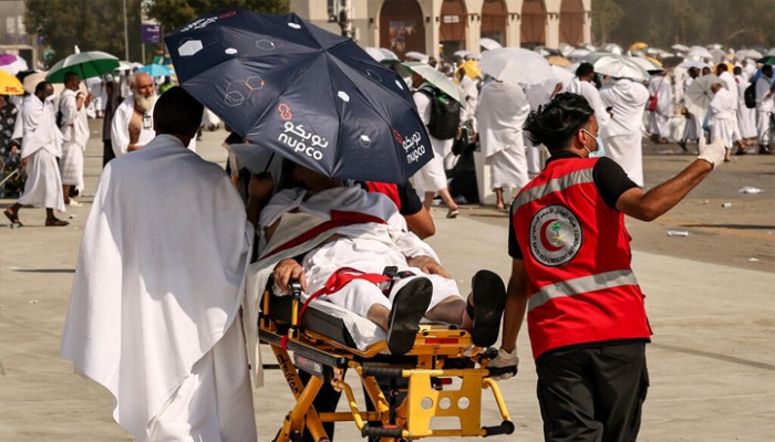 Hajj Deaths Spark Concerns Over Saudi Preparations