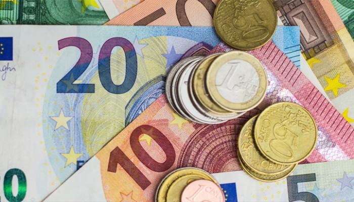 EU Member States Report Mixed Current Account Balances in Q1 2024