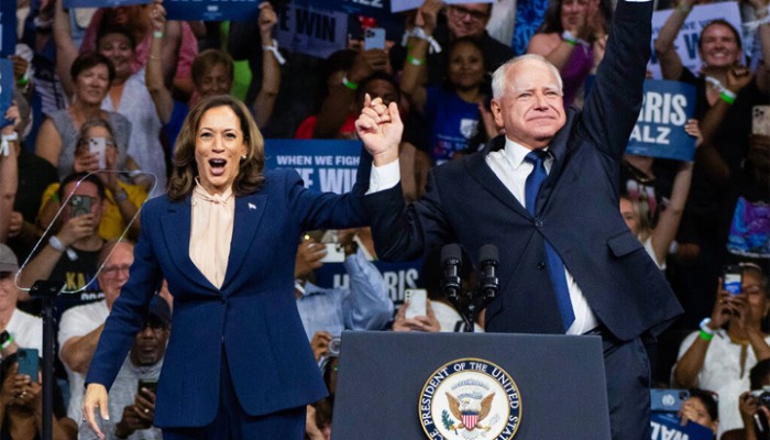 Harris and Walz Make Campaign Debut in Philadelphia