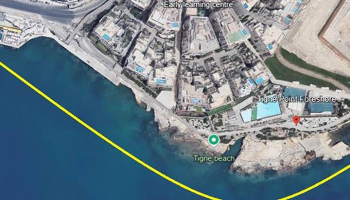 Bathing Site at Tigné Point Reopened After Oil Spill Mitigation