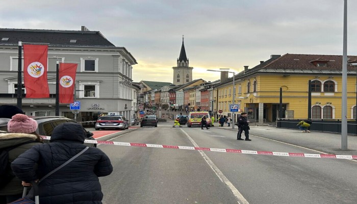 Austrian knife attack linked to ISIS, authorities confirm