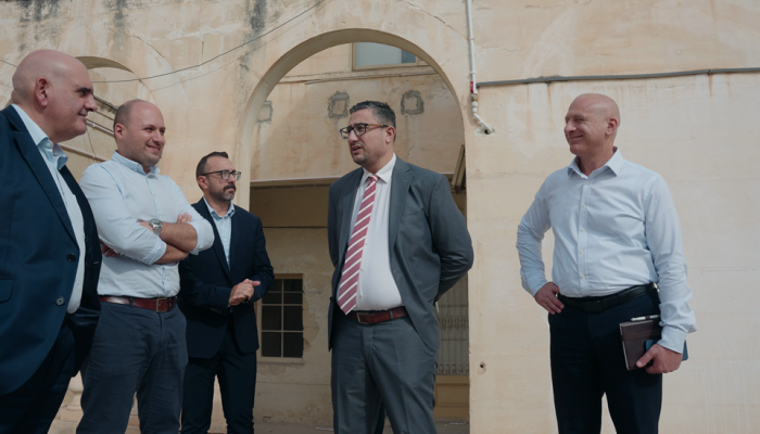 Beda x-xogħol fuq iċ-ċentru ġdid għal persuni bid-dimensja f’Tas-Sliema
